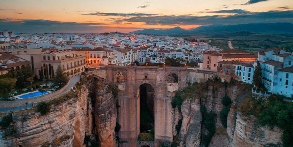 Día de Andalucía con Euromillones: planes de lujo si te toca el bote